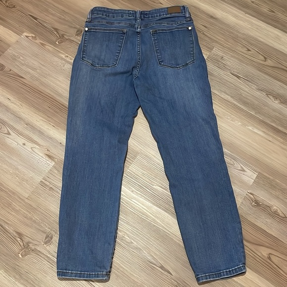 Judy Blue Relaxed Fit Straight Leg Jeans JB82103 JS Womens Size 30 Medium wash - Picture 10 of 13